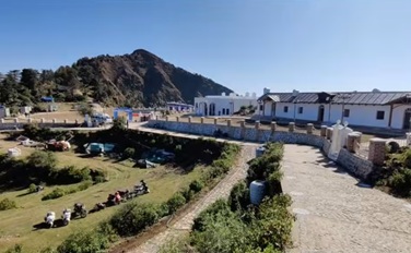 George Everest House